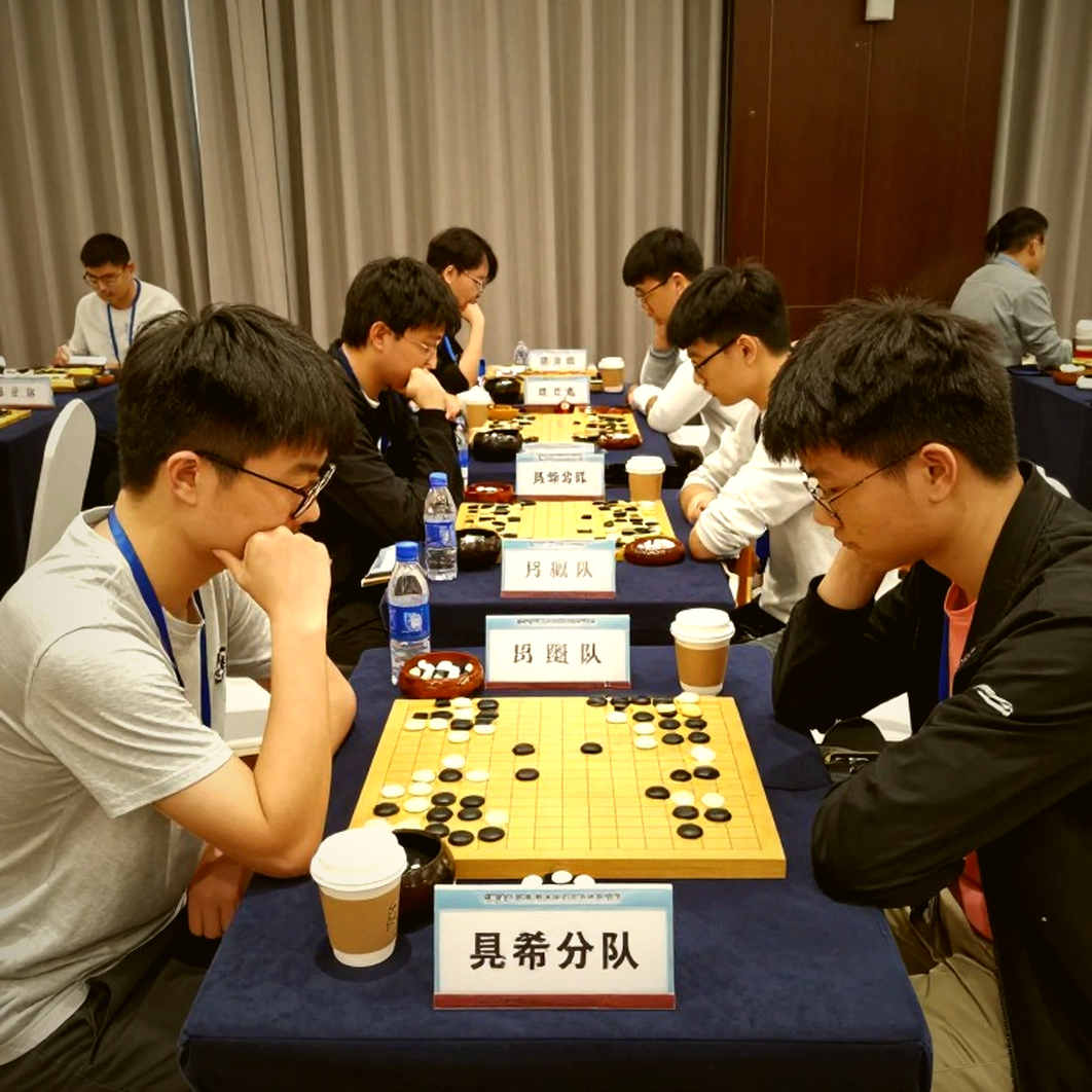 Carlsen vs Sindarov: Phân tích trận đấu mở màn Global Chess League 2026 với novelty lạ 3.f6 Carlsen vs Sindarov: Phân tích trận đấu mở màn Global Chess League 2026 với novelty lạ 3.f6