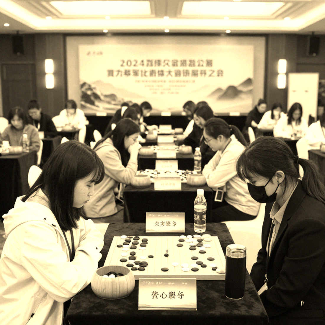 Carlsen vs Sindarov: Phân tích trận đấu mở màn Global Chess League 2026 với novelty lạ 3.f6 Carlsen vs Sindarov: Phân tích trận đấu mở màn Global Chess League 2026 với novelty lạ 3.f6