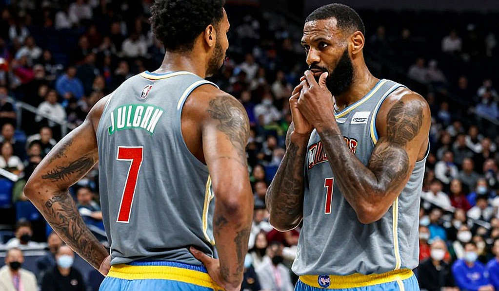 Thomas Walkup và bản hợp đồng 9,6 triệu USD: Khi Dubai Basketball viết lại quy tắc chuyển nhượng Euroleague Thomas Walkup và bản hợp đồng 9,6 triệu USD: Khi Dubai Basketball viết lại quy tắc chuyển nhượng Euroleague