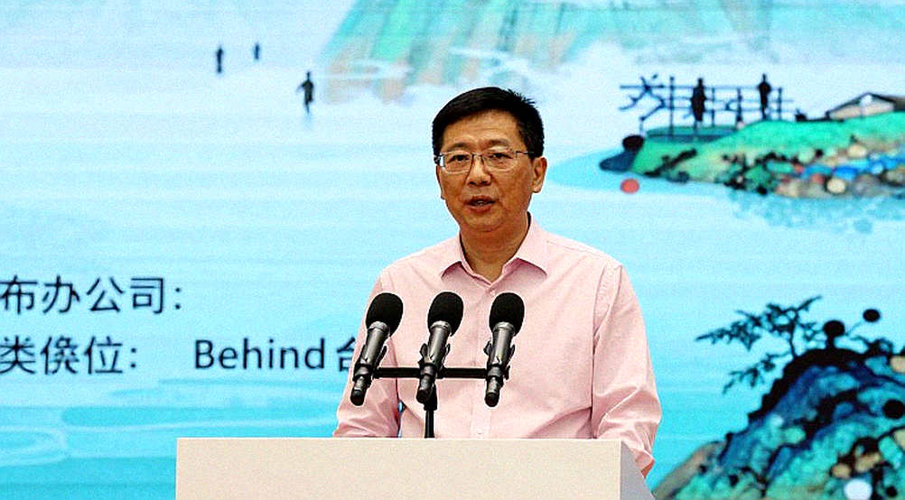 Gươm Vô Danh và bài toán nhóm trang bị đánh thường: khi tín hiệu cân bằng đi trước bản cập nhật