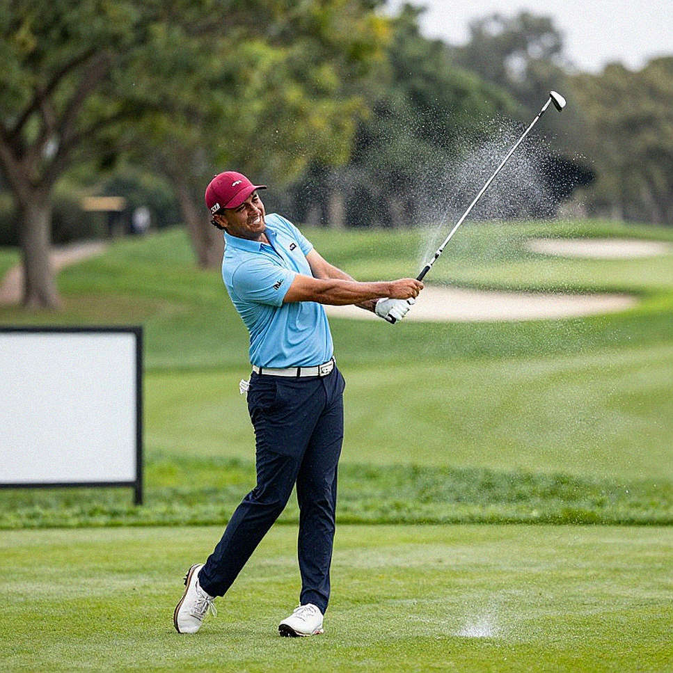 Ian Poulter xúc động chia sẻ khoảnh khắc con trai Luke thắng Walker Cup 2026